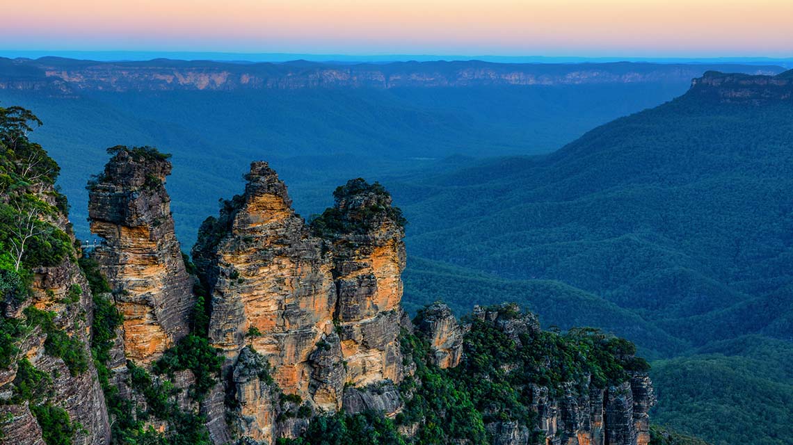 scenic shot of the blue mountains