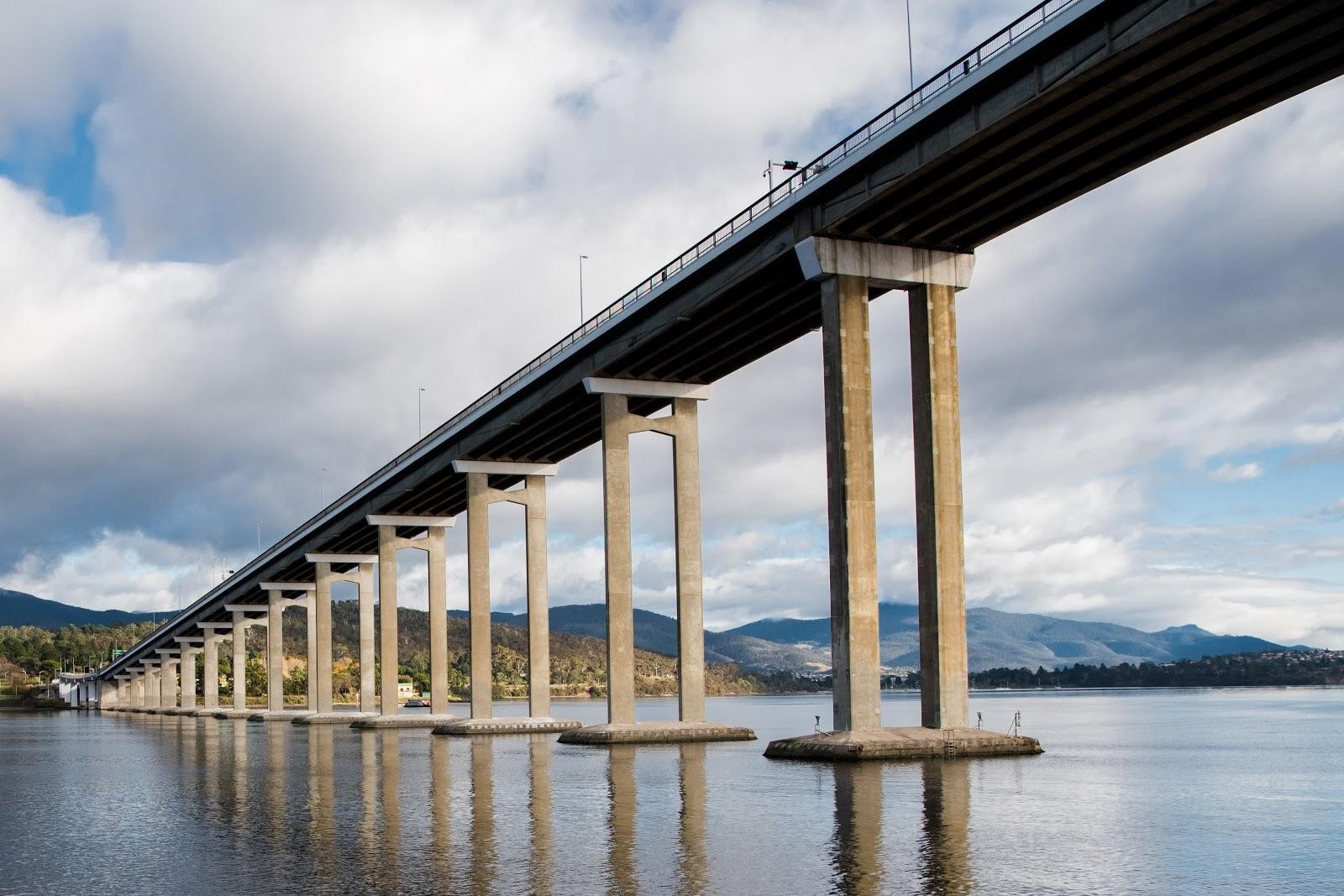 Bridge crossing River Derwent