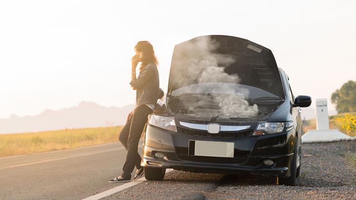 XMAS motoring alert: Motorists left stranded by engine trouble