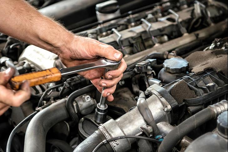 6 Signs Your Car Needs a Service